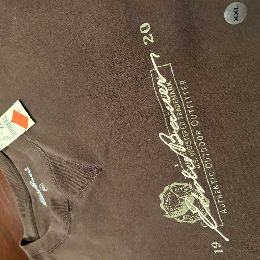 Eddie Bauer crewneck sweatshirt